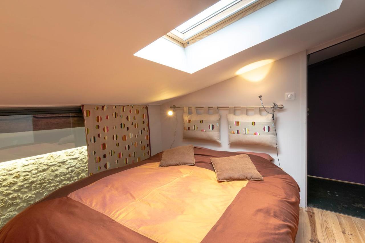 Le Pain De Lune Gite Et Chambre D'Hotes Avec Piscine Bourg-sur-Gironde Εξωτερικό φωτογραφία
