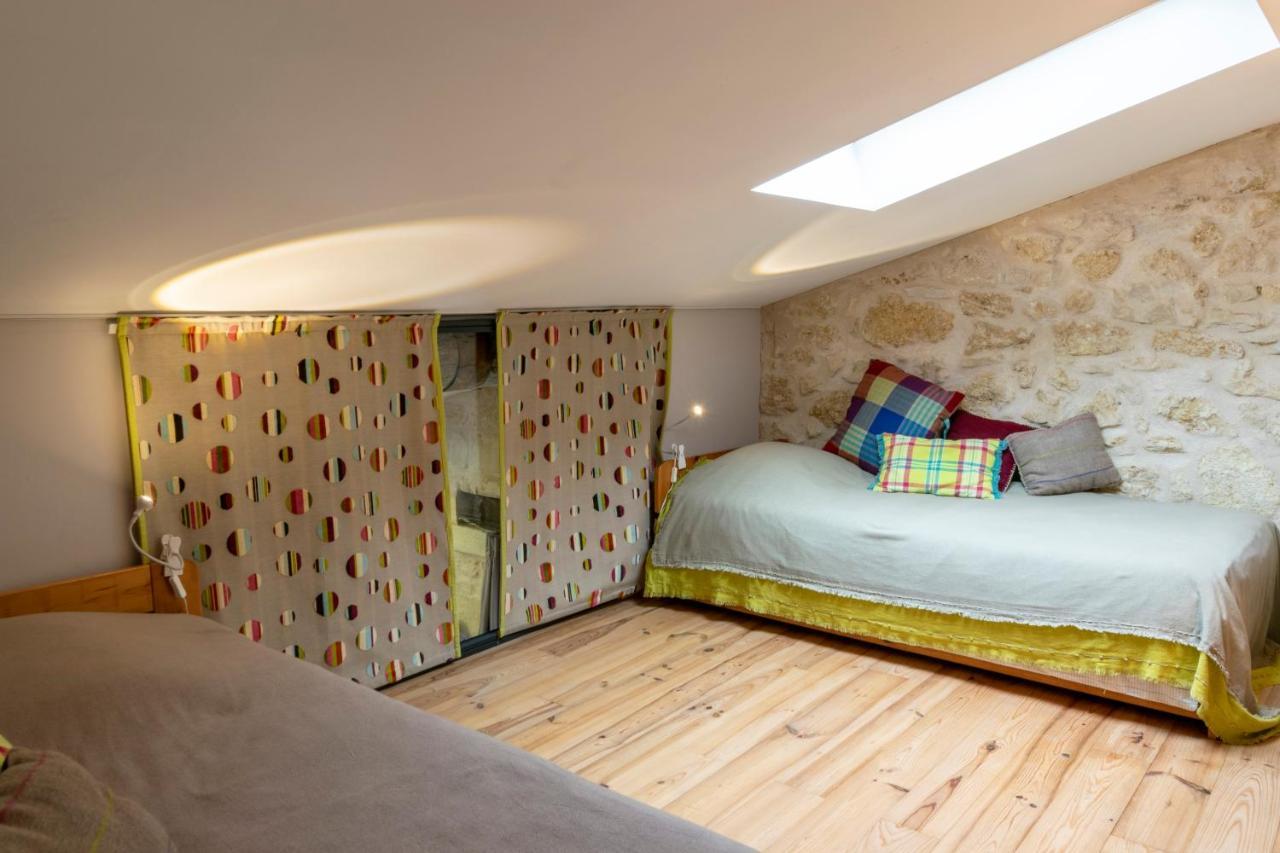 Le Pain De Lune Gite Et Chambre D'Hotes Avec Piscine Bourg-sur-Gironde Εξωτερικό φωτογραφία